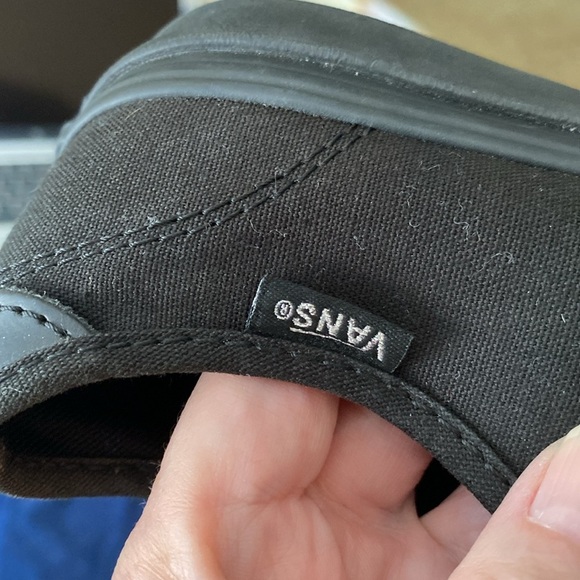 Vans sneakers - Picture 2 of 7